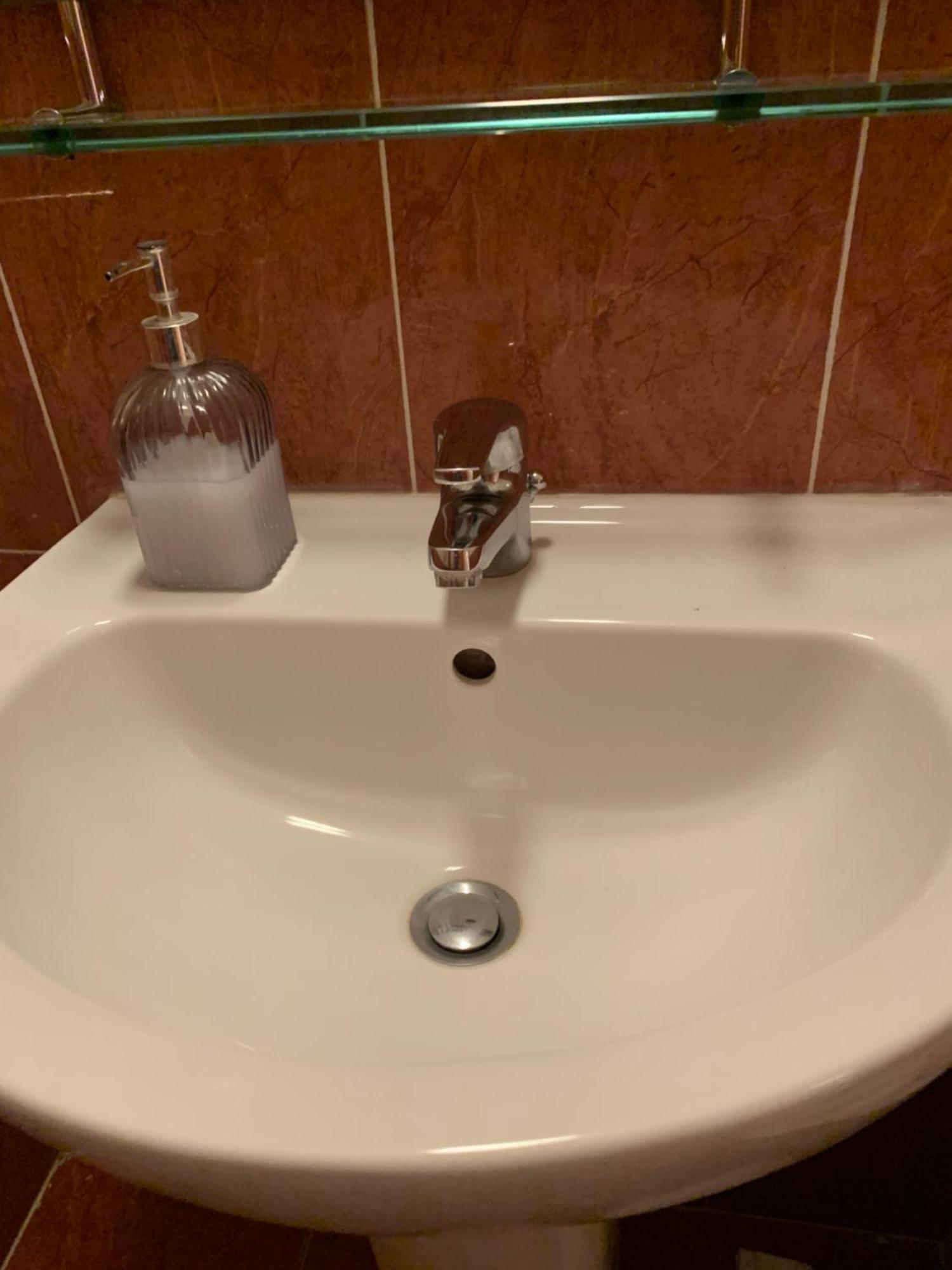 VIP Resort Apartment on Makenzie Beach Larnaca Buitenkant foto